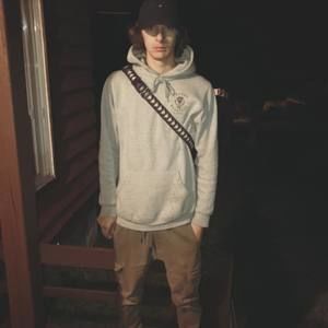 Meet your Posher, Charles-olivier